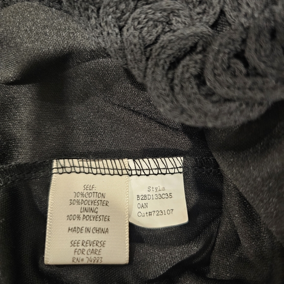 ADIVA Black Crochet Knit Sleeveless Tank Top Lined L Boho Coastal Scalloped Hem - Picture 5 of 8